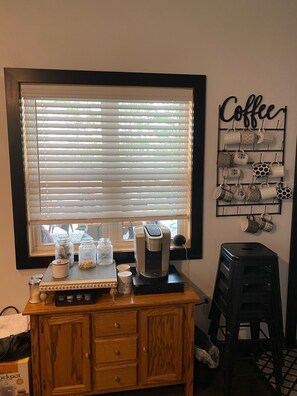 Interior - New Waterfront Full Rec Lake Home On UTV Sled Trails Sleeps 10  (Mountain)