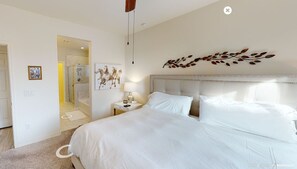 3 makuuhuonetta, työpöytä, silitysrauta/-lauta, ilmainen Wi-Fi