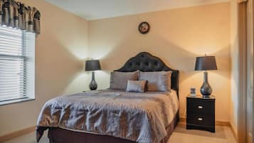 2 habitaciones, escritorio, tabla de planchar con plancha y wifi gratis