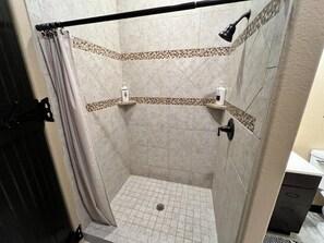 Unclassified image, 4 of 33, button