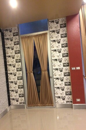 4-Bedroom Villa  | Zimmerausstattung