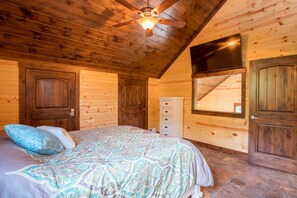 3 sovrum, resesäng, internet och sängkläder