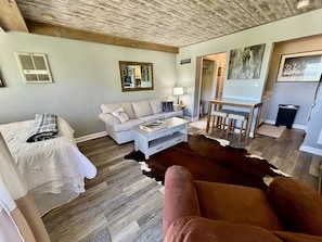 TV connectée, cheminée