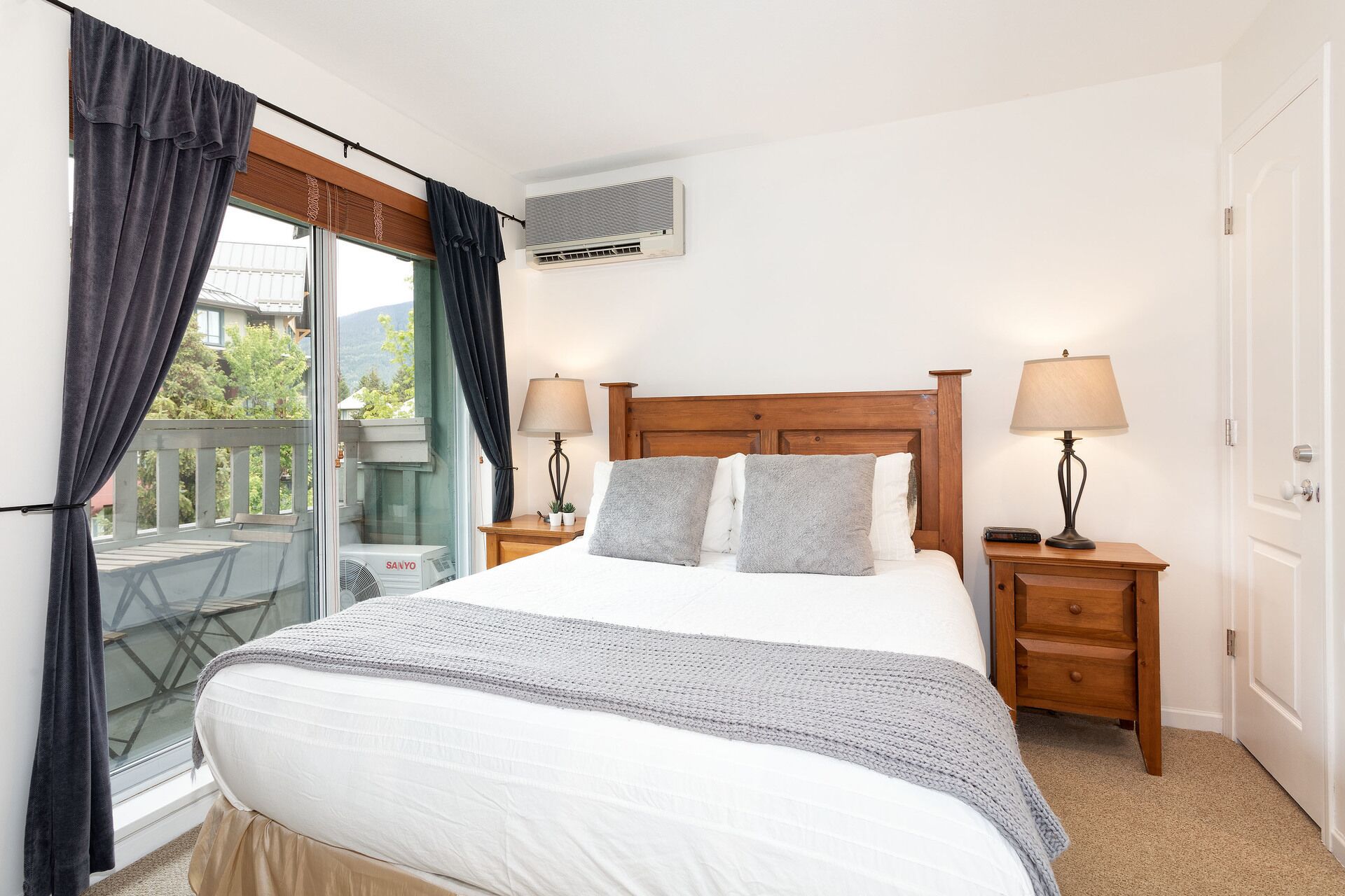 1 室のベッドルーム、アイロン / アイロン台、WiFi (無料)、ベッドシーツ