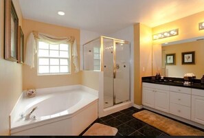 Jetted bathtub - Ly235476 - Oak Island Harbour - 4 Bed 2.5 Baths Villa (Kissimmee)