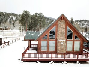 Exterior - Fir Oasis Cozy Mountain Cabin (South Fork)