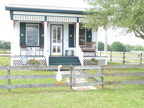 Gander's Down 1 Bedroom Ranch Amazing Cottage