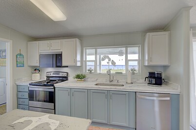 A Sandy White Beach Retreat ** CERCA DE WILLIAMSBURG **