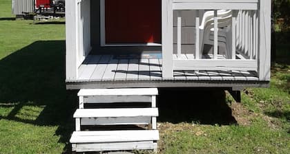 The Tiny House Experience 6m North of Mnt. View Ark. on N. Riverview Rd Cr 186