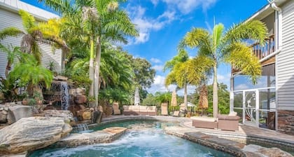 Luxuriöses Herrenhaus am Wasser in Key West • Hochzeiten, Familienurlaub & mehr!