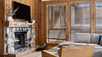 TV connectée, cheminée