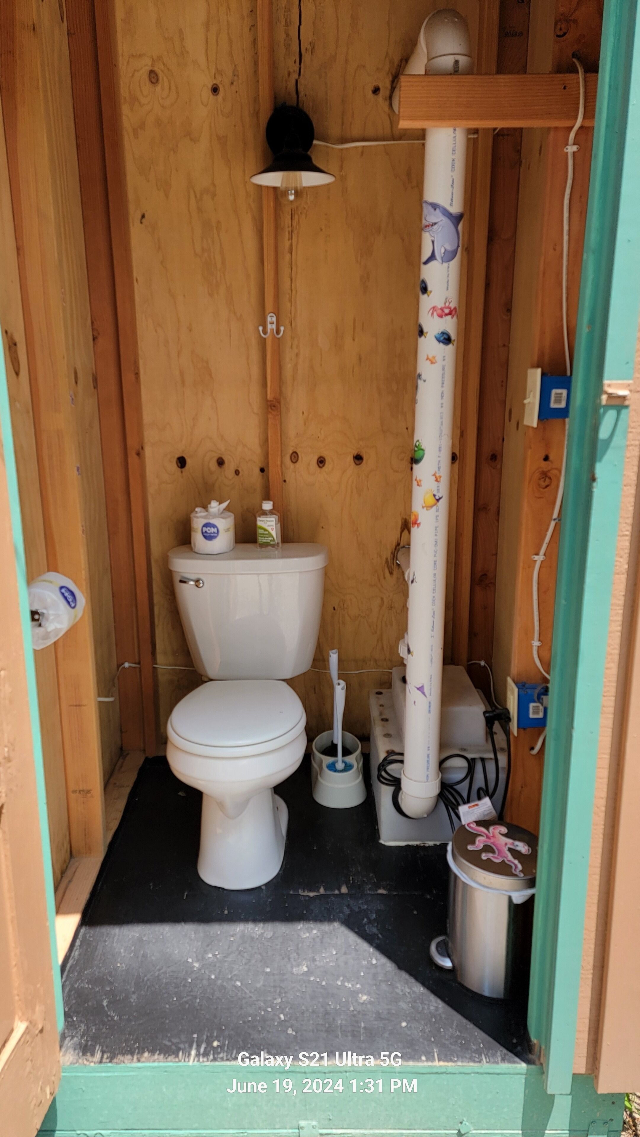 トイレットペーパー