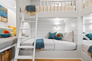 Imagen sin descripción, 3 de 74, botón