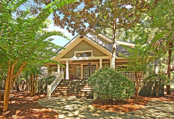 Exterior - Great Central Spot, Golf Course Views- Across from Turtle Point & Pool Access (Kiawah Island)