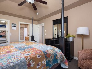 6 bedrooms, iron/ironing board, free WiFi, bed sheets