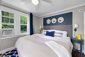 3 chambres, fer et planche à repasser, Wi-Fi, literie fournie