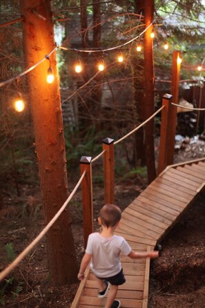 Property grounds - Treehouse Place at Deer Ridge Featured top 10 USA (Snohomish)