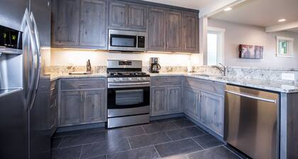 Incredible 4 bedroom home right in downtown Whitefish!!! Ac for hot days.