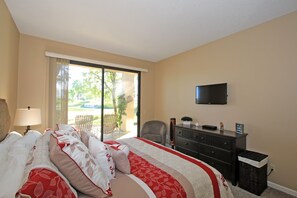 2 slaapkamers, een strijkplank/strijkijzer, internet, beddengoed