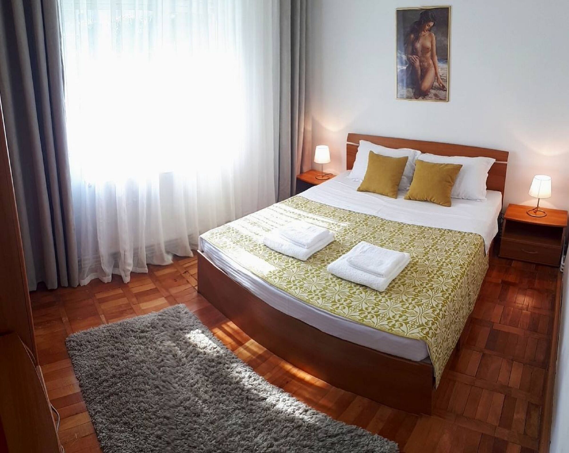 2 chambres, fer et planche à repasser, accès Internet, draps fournis