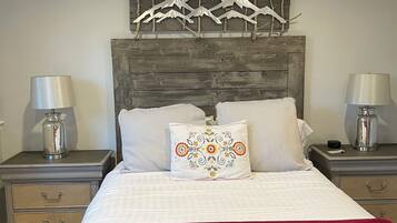 2 Schlafzimmer, Bügeleisen/Bügelbrett, Reisekinderbett, kostenloses WLAN