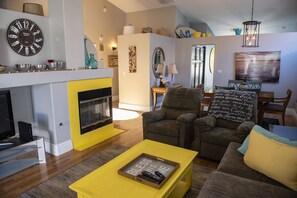 TV connectée, cheminée