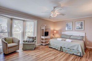 5 dormitoris, wifi i roba de llit 