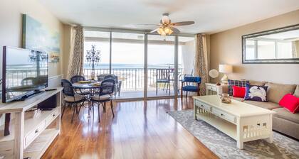 Vau !! Upea näkymä remodeled 5. fl rannalla edessä huoneisto. Inc vapaa Netflix & bch sv