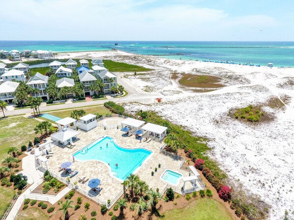 Outdoor pool, a heated pool