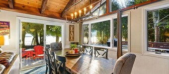 Romslig Lakefront Home Minutes From Sister Bay