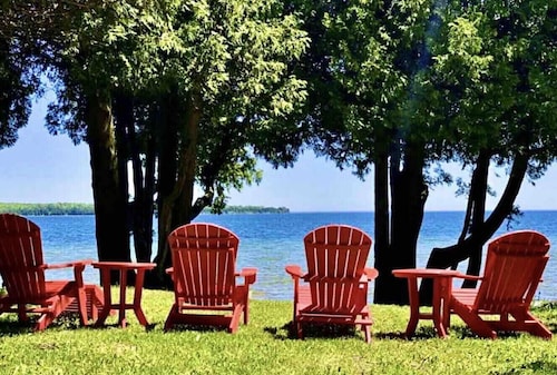 The DiSalvo Lakehouse