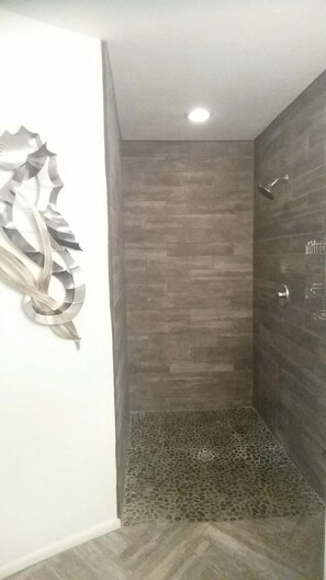 Bathroom - Blind Pass Condos at Bowman's Beach C103 on beautiful Sanibel Island (Sanibel Island)