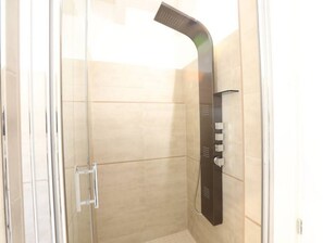 Whirlpool, Haartrockner, Handtücher