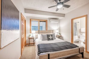 5 makuuhuonetta, työpöytä, silitysrauta/-lauta, ilmainen Wi-Fi