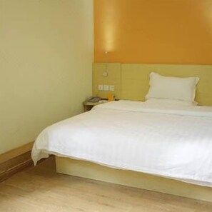 Room - 7 Days Inn (Foshan)