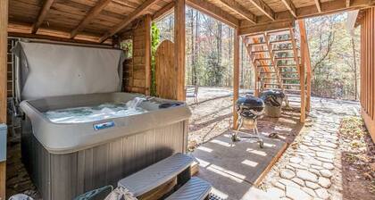 CREEKSIDE COTTAGE |PET FRIENDLY & HOT TUB