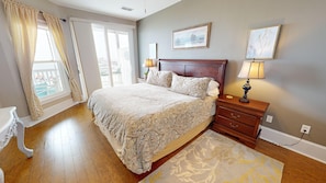 3 bedrooms, iron/ironing board, WiFi, bed sheets - 3BR/3BA Oceanfront Perfection~2 Perfect (Folly Beach)