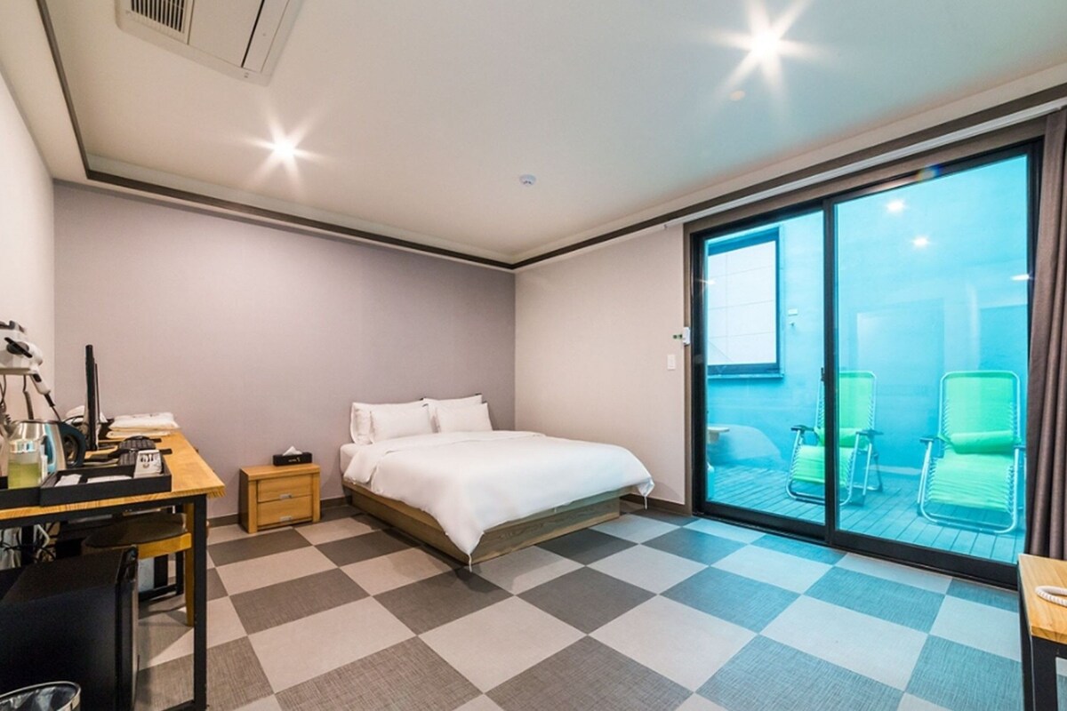 Phòng đôi Deluxe | Bàn, truy cập Internet không dây miễn phí 