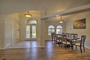 Dining Area | Front Entrance | Natural Sunlight