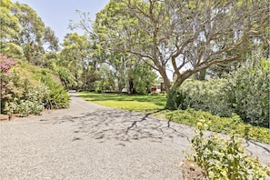 Cottage, 3 Bedrooms | Garden view - Tanunda Cottages (Tanunda)