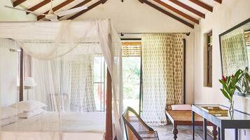 5 habitaciones, tabla de planchar con plancha y wifi gratis