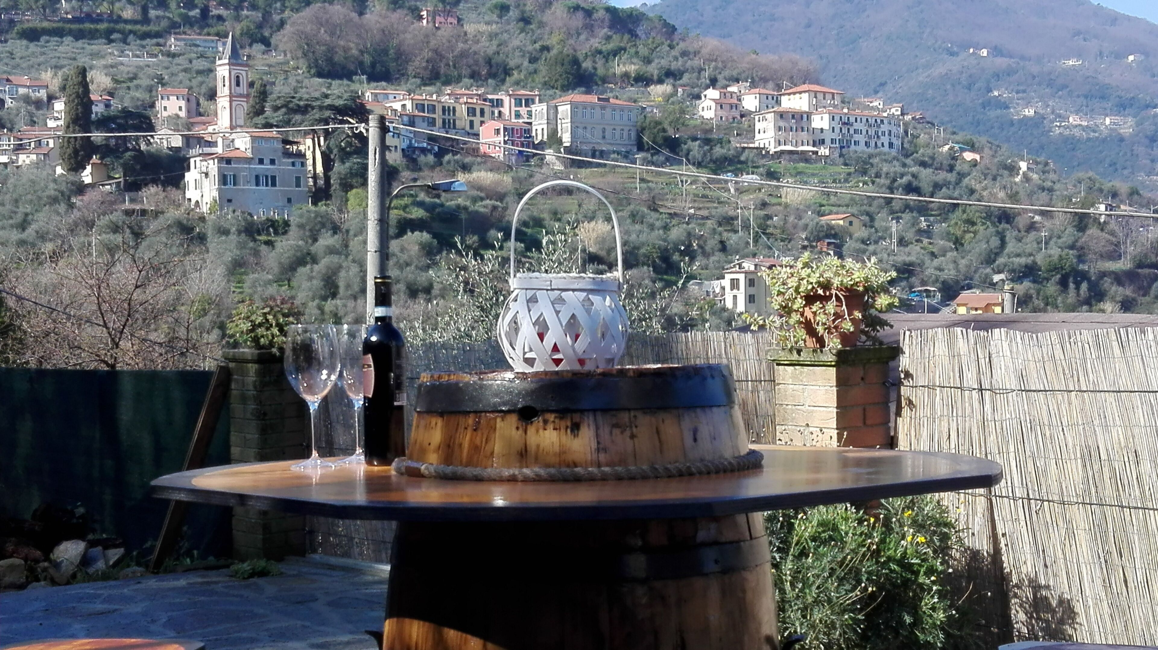 تناول الطعام بالخارج