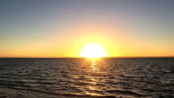 Una playa cerca