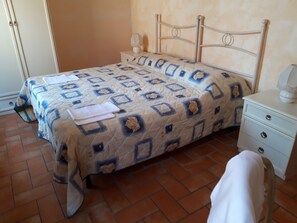 Chambre Triple, vue ville | Vue de la chambre