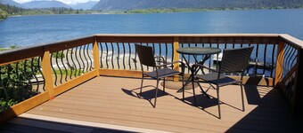 Maison de vacances Lake Quinault / Meilleure vue sur le lac! Nouveau remodelage complet de la cuisine
