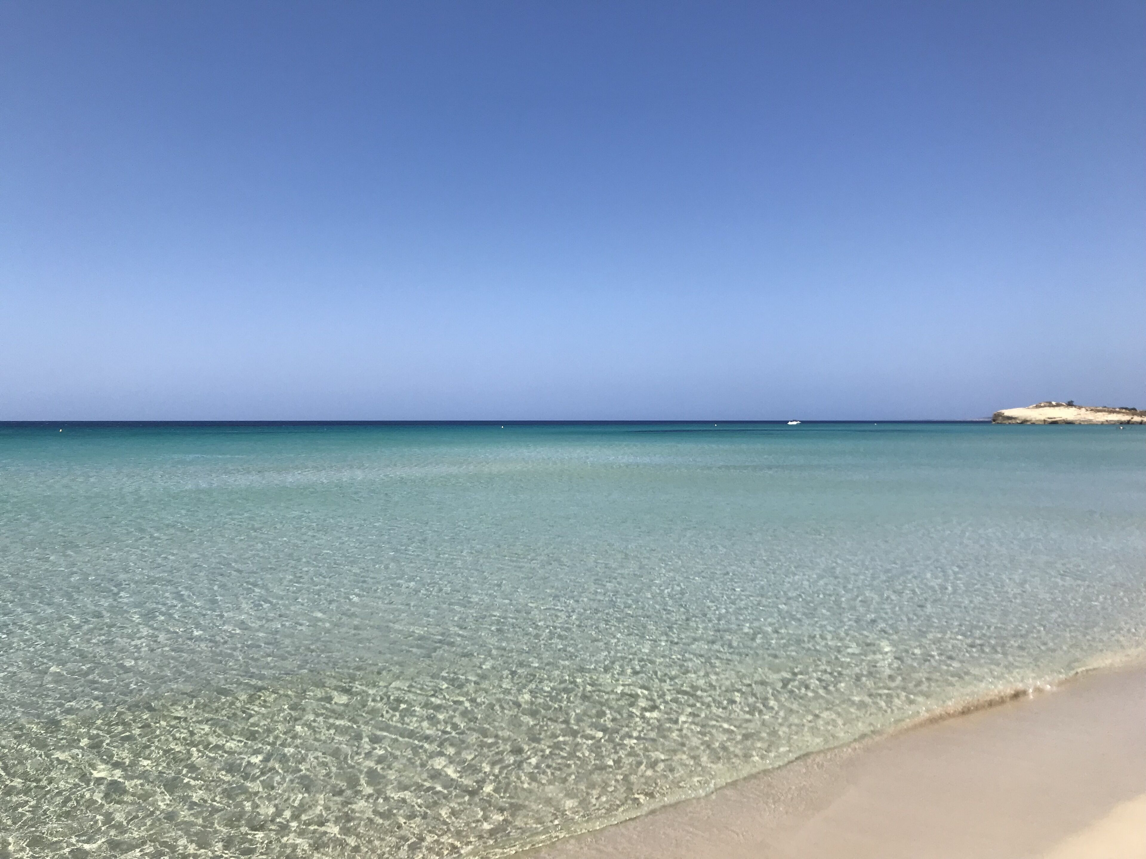 Beach nearby, sun-loungers