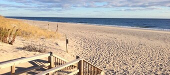 Live the Good Life!  Heated Pool, Walk to Ocean Beaches, Sleeps 12 in 6 rooms