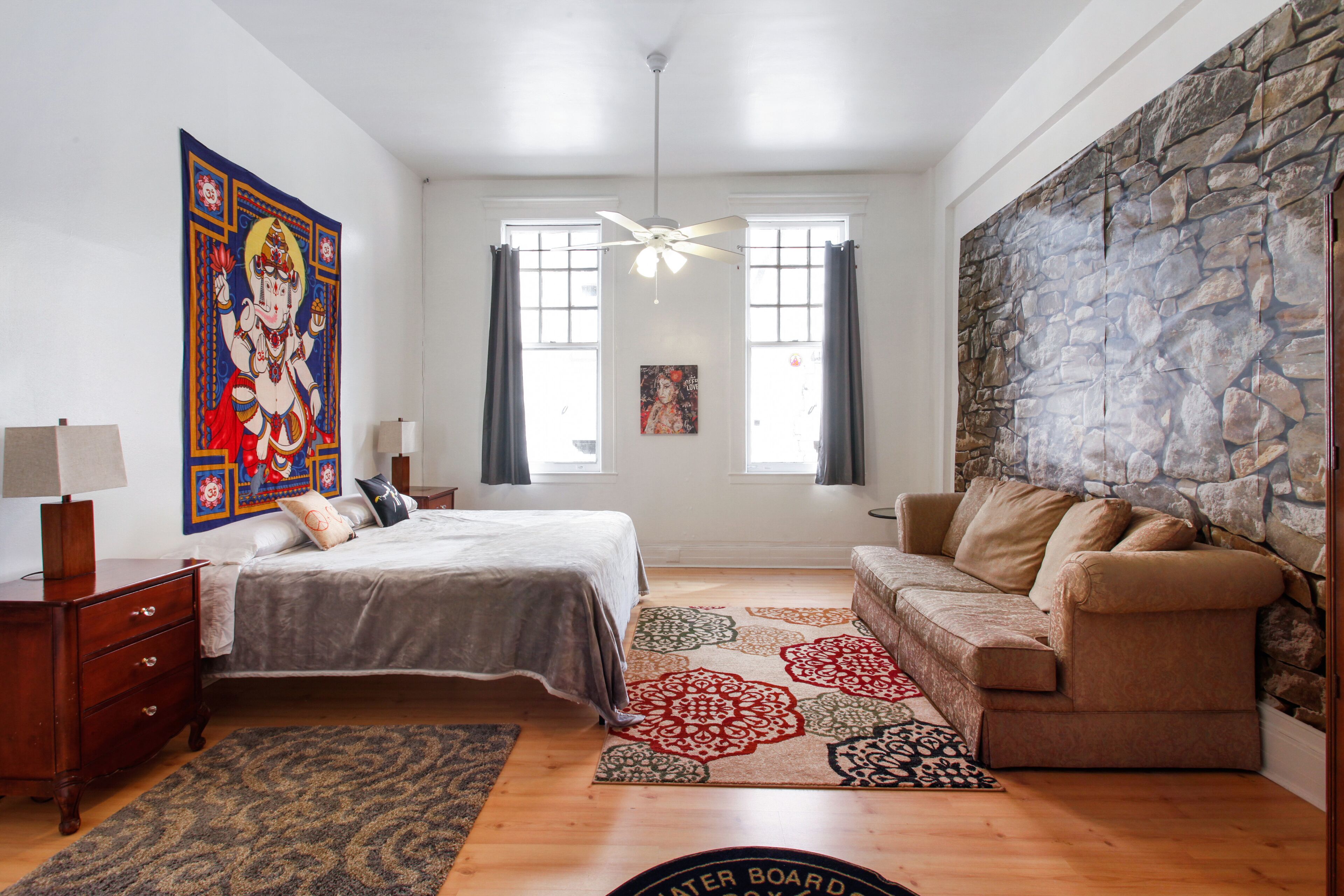 5 bedrooms, iron/ironing board, travel crib, free WiFi