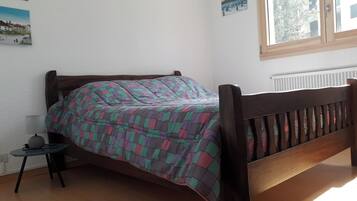 Iron/ironing board