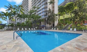 Pool - Panoramic Ocean/Mountain View Apartment  (Mākaha)